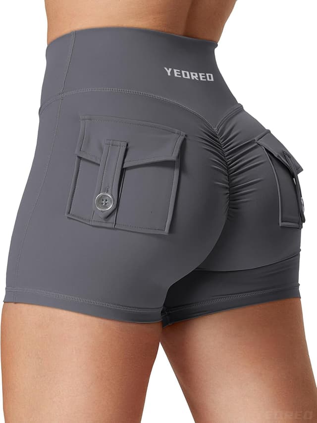 Detalle de YEOREO CoreFlex Scrunch Workout Shorts with Pockets (High-Waisted Gym & Yoga Biker Shorts)