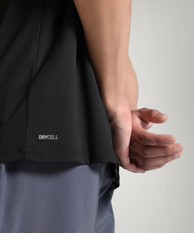 Detalle 2 de PUMA M Tad Essential Poly Texture Tee – T-shirt mixte à coupe classique (lot de 1)