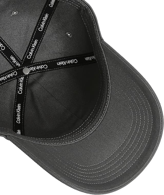 Detalle 2 de Calvin Klein Gorra Embroidery Baseball Cap Gris, talla única