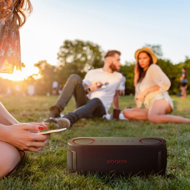 Detalle 2 de LG xboom Bounce by will.i.am 40 W altavoces portátiles inalámbricos