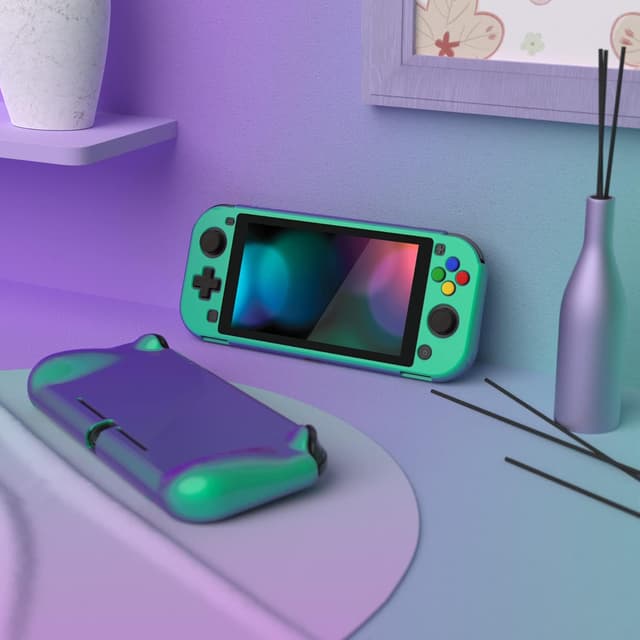 Detalle de playvital ZealProtect Glossy Protective Case for Nintendo Switch Lite (Chameleon Green Purple)