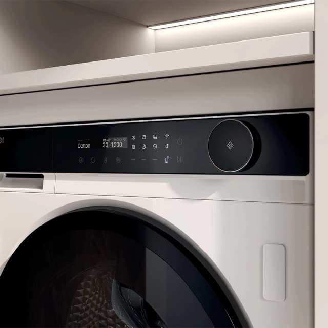 Detalle 2 de Haier HWB100-B14858U-S: lavadora integrable de 10 kg con vapor (Serie 8)