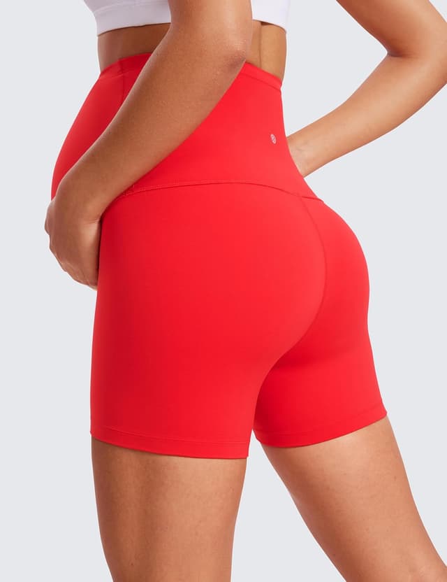 Detalle de Short de maternité CRZ YOGA Butterluxe 15 cm – yoga, post-partum et entraînement