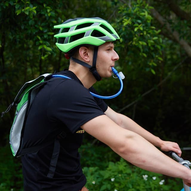 Thumbnail 6 de KUYOU Running Hydration Vest with 2L Insulated Water Bladder