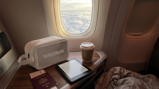 Thumbnail 6 de OGBK Clear Travel toiletry bag