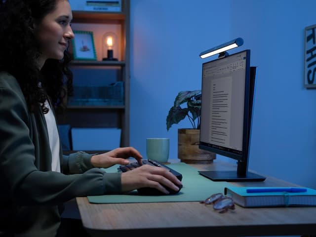 Thumbnail 6 de Trust Shyne Barra Luminosa 42cm per Monitor