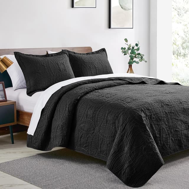 Detalle 2 de Love’s cabin California King Quilt Bedding Set (3-Piece) - Black Coin Pattern Lightweight Coverlet