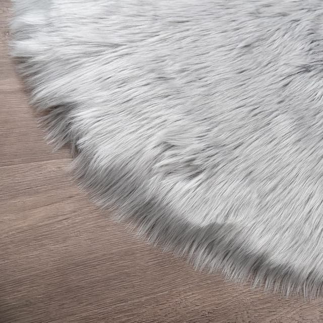 Detalle de Latepis 3ft Round Faux Sheepskin Fur Rug in Grey (Washable, Fluffy Bedroom Rug)