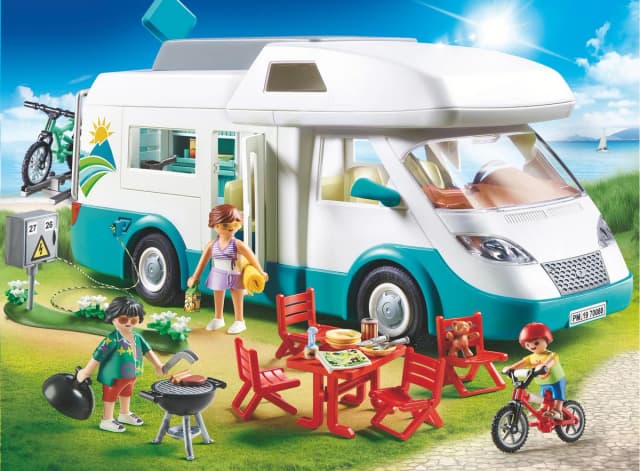 Detalle 2 de Playmobil Caravana de Verano Family Fun