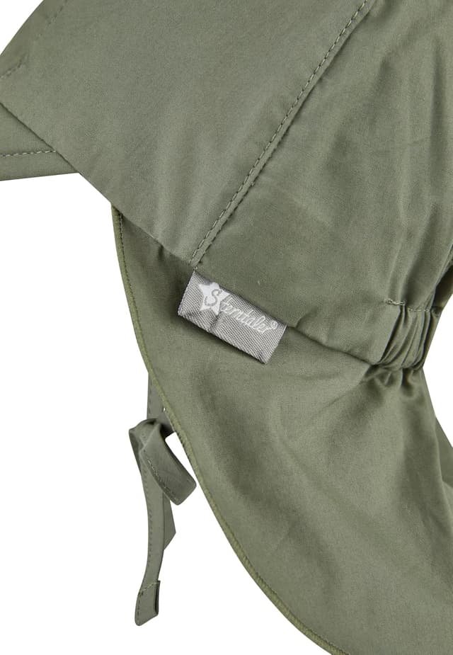 Detalle 1 de Sterntaler Schirmmütze mit Nackenschutz (UV 50+) für Babys und Kinder – dunkelgrün
