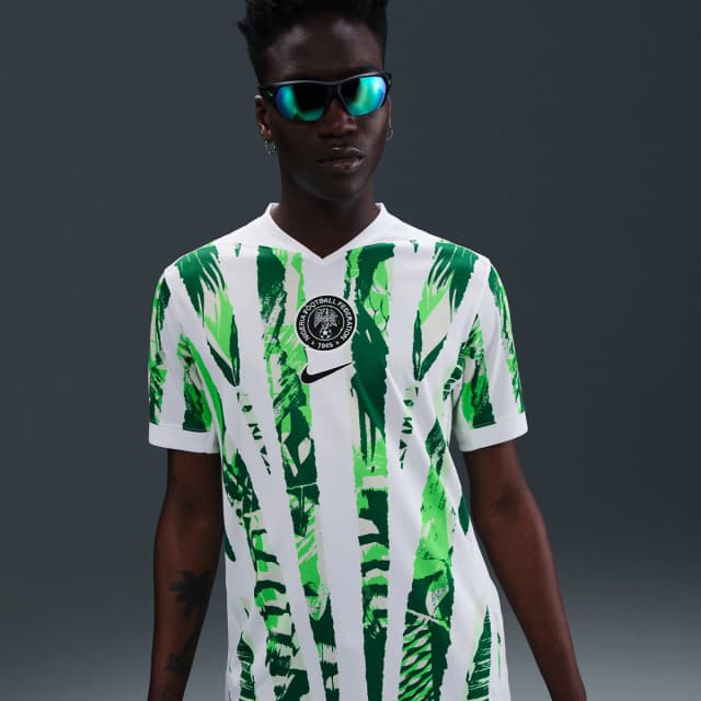 Imagen de Nike Camiseta 2ª equipación Nigeria NFF 2025 Stadium 👕 en OfertitasTOP