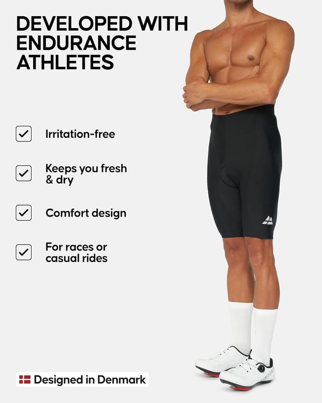 Detalle de Danish Endurance men’s cycling shorts with 3D padding and reflective details