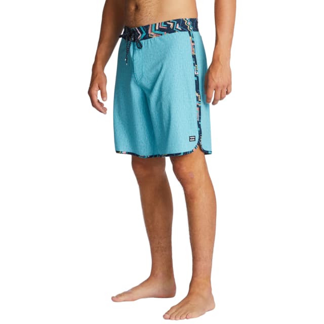 Detalle 1 de Billabong 73 Pro bañador hombre 48 cm