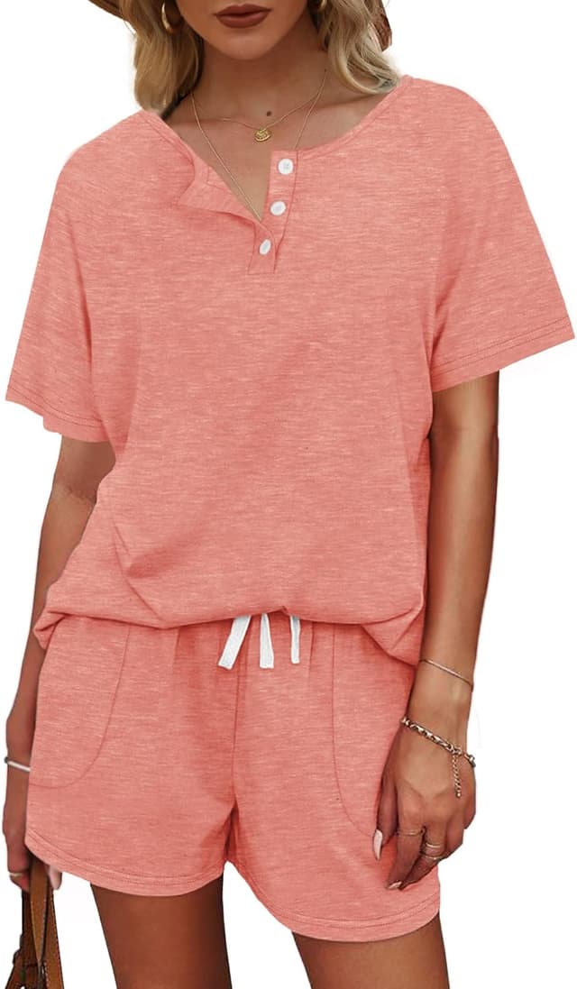 Detalle de WIHOLL Women’s Two-Piece Lounge Set (Button-Down Top & Pocket Drawstring Shorts)