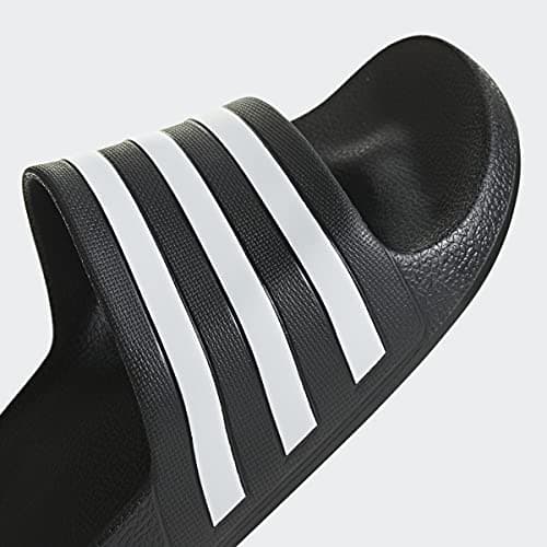 Detalle 2 de adidas Adilette Aqua Slides 40,5 EU