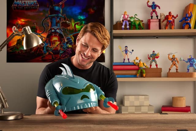 Thumbnail 1 de Masters of the Universe Origins Collector Vehicle Playset with Grip & Claw Accessories