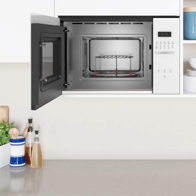 Detalle de Balay microondas integrable 20 litros con grill Serie Cristal-3CG5172 (reacondicionado Grado D)