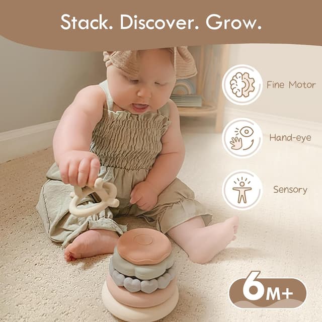 Detalle 2 de Moonkie Stacks of Circles 7-piece stacking toy