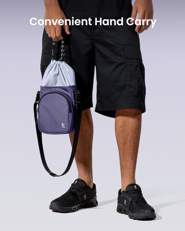 Detalle de tomtoc JoyCarry Sling Bag for Nintendo Switch 2 Slim Case – stylish crossbody travel pouch with accessory pocket