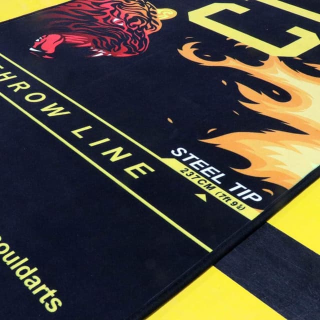 Detalle de CUESOUL Heavy Duty Darts Mat (tapis de fléchettes) avec ligne de lancer acier et pointe souple