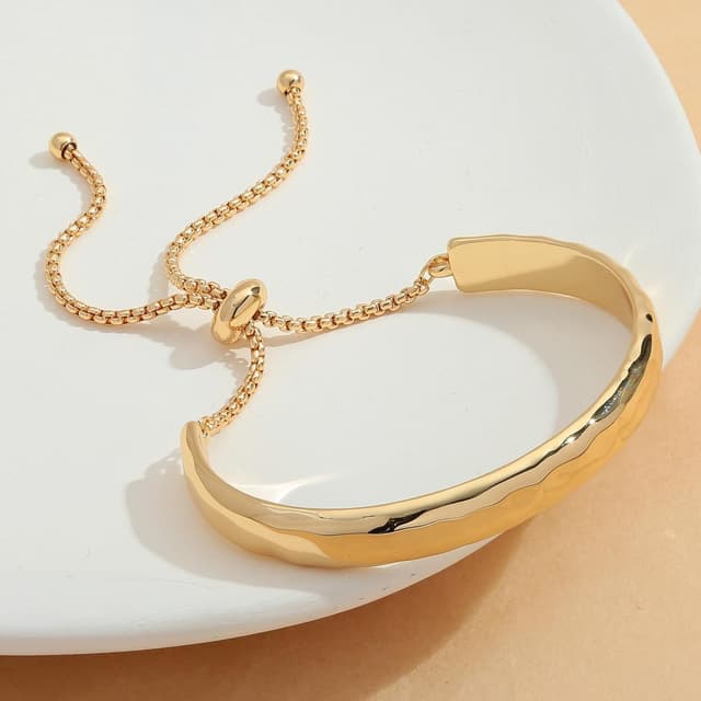 Detalle de Gold-tone holiday bracelet, Adjustable chain