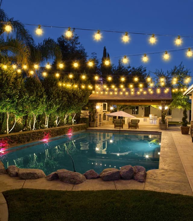 Detalle 2 de Guirlande LED d’extérieur SAEIHGAE 30 m avec ampoules G40 – câble IP44, lumière chaude