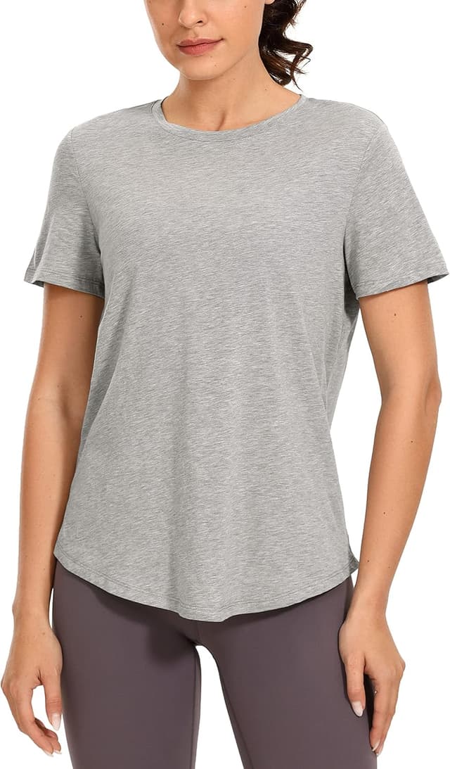 Detalle 2 de CRZ YOGA Camicia da donna in cotone Pima a maniche corte, Classic Fit: top traspirante per yoga, sport e casual