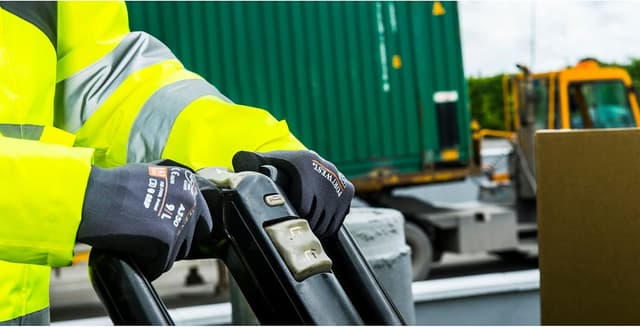 Thumbnail 3 de Portwest A350BKRL Guanto Dermiflex Large