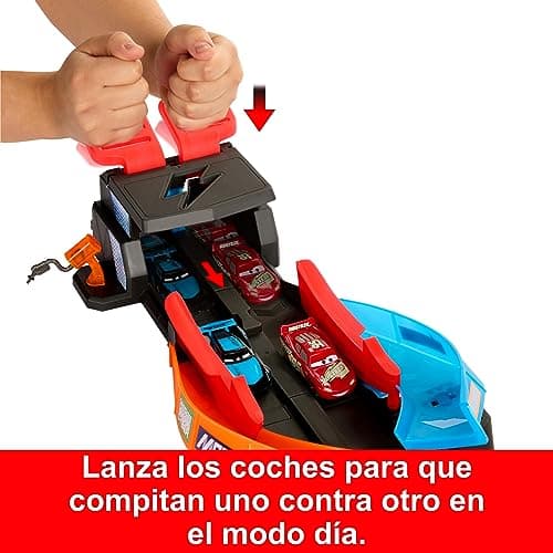 Thumbnail 3 de Mattel Disney Pixar Cars Pista Nocturna Brillante con 2 Coches 🌙