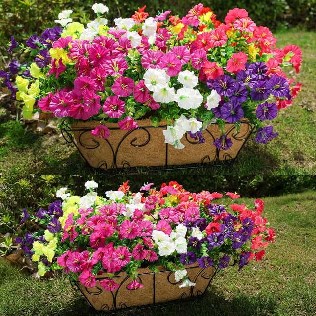 Detalle de HyeFlora 12 Bundles Outdoor Artificial Flowers (Morning Glory) with UV-Resistant Eucalyptus Leaves