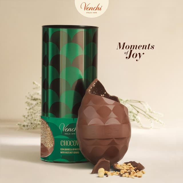 Detalle 2 de Œuf au chocolat Venchi Chocoviar Gianduja aux éclats de « Noisettes du Piémont » (sans gluten), 330 g