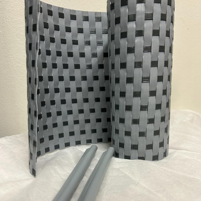 Detalle 2 de TENAX Flexi strisce frangivista in HDPE 19 cm x 205 cm grigio chiaro/antracite con 2 clip