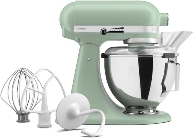 Detalle de KitchenAid 4.3L Tilt-Head Stand Mixer 5KSM95PSBDC with stainless steel bowl and metal construction
