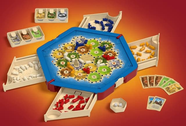 Detalle 2 de CATAN Traveler Compact Edition Board Game (Settle, Trade, and Build) by CATAN Studio
