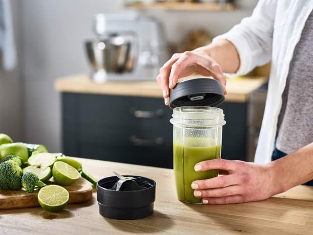 Detalle 1 de Kenwood KAH740PL smoothie-to-go 0,6 L