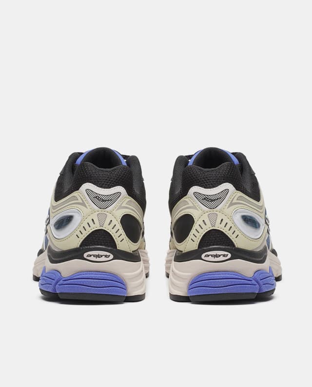 Detalle de Saucony PROGRID OMNI 9 unisex: zapatilla para entrenar con estabilidad