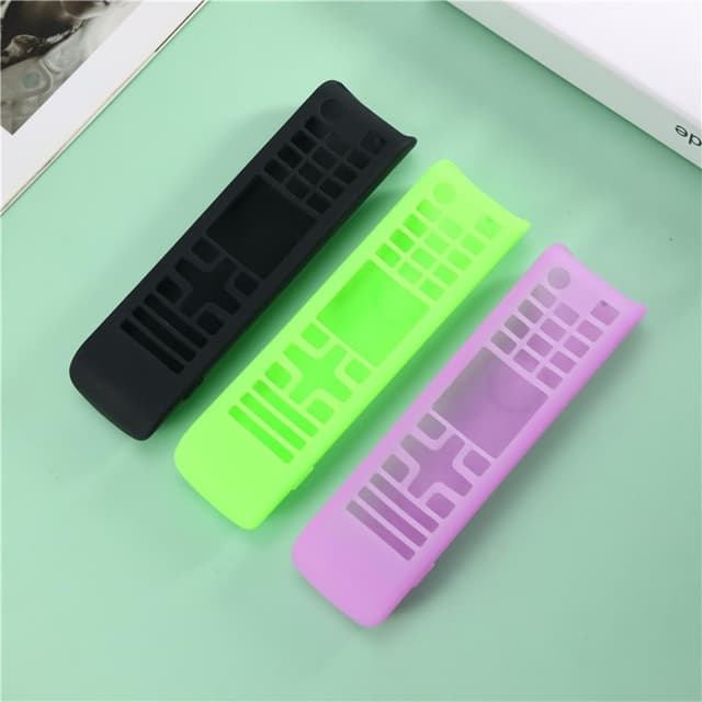 Detalle 2 de Silicone Remote Cover for Samsung Smart TV remotes (AA59-00786A / BN59-01315B etc.) with anti-slip grip and anti-lost lanyard