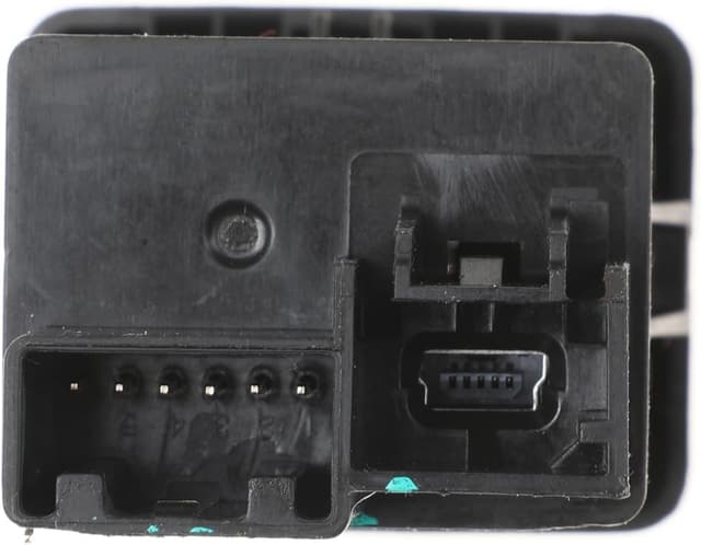 Detalle de YAOPEI 13599456 Car USB Charging Socket for Opel / Vauxhall Insignia A, Astra K & Chevrolet Silverado