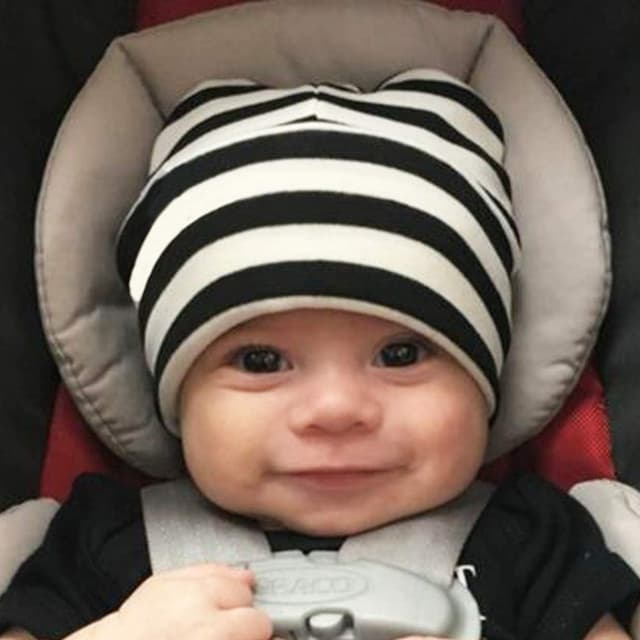 Detalle de DRESHOW 8-pack baby beanie hats (newborn to toddler) – soft cotton knit caps