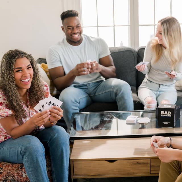 Detalle de Bad Choices Party Game Set, 400 cards