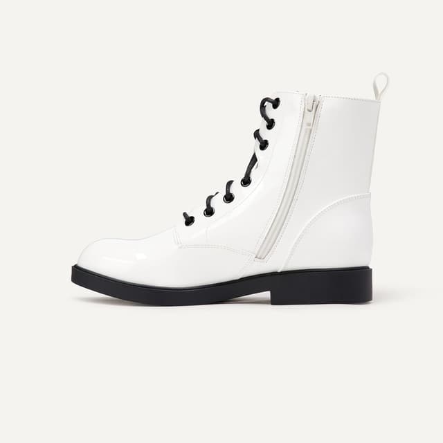 Detalle de Amazon Essentials Girls’ Combat Boots With Zip