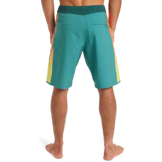 Detalle de Quiksilver Surfsilk Holmes 20' bañador de hombre con tejido Surfsilk y cordón