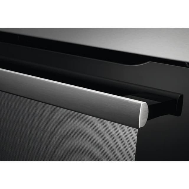 Detalle 2 de AEG BPS331160M Horno pirolítico 71L