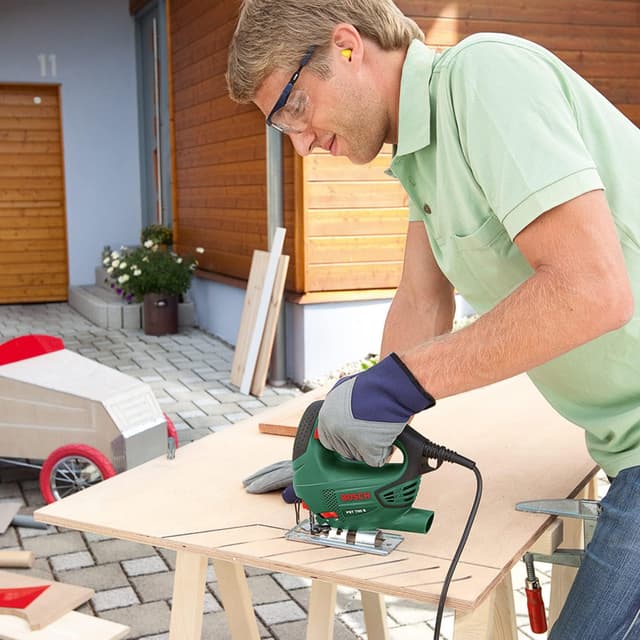 Thumbnail 1 de Bosch PST 700 E Sierra de calar, compacta y potente ✂