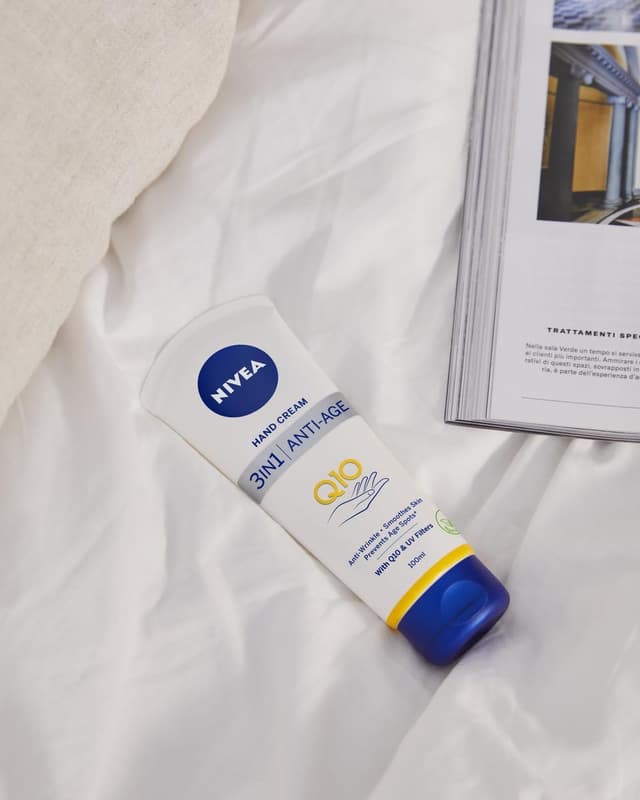 Thumbnail 6 de NIVEA Crème Mains Rajeunissante anti-âge au Q10 — 100 ml