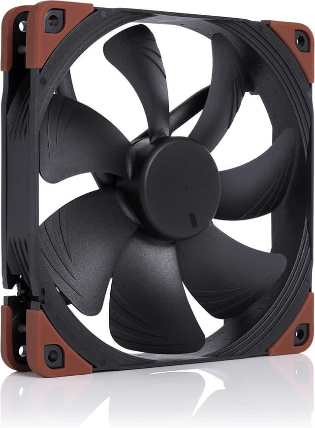 Detalle de Noctua NF-A14 iPPC-2000 PWM — ventilateur 140 mm robuste 4 broches (jusqu’à 2000 tr/min)