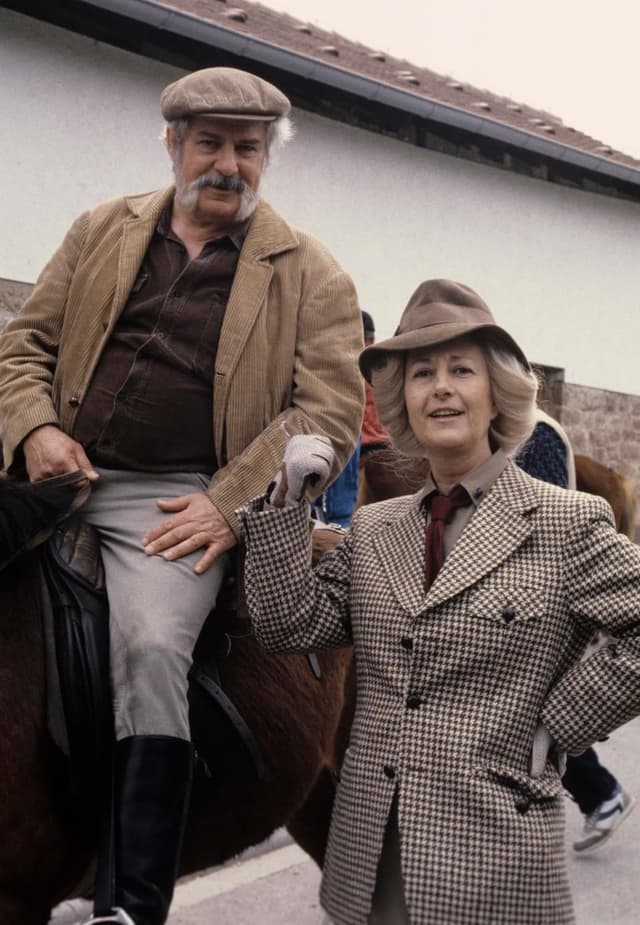 Detalle de WME Home Entertainment „Fest im Sattel: Der Mooshof“ Komplettbox mit 48 Episoden