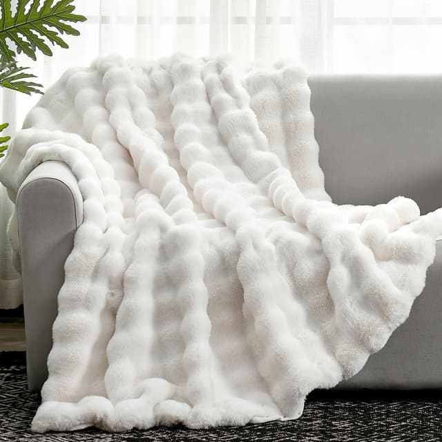 Detalle de Cozy Bliss Faux Fur Throw Blanket 50x60 🛋