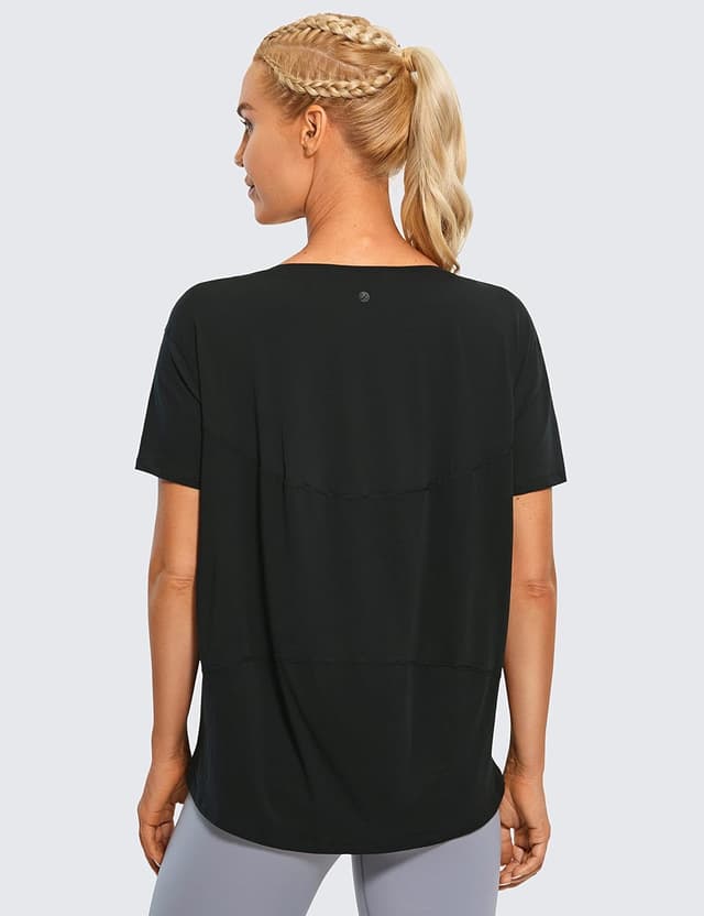 Detalle de CRZ YOGA camicia a maniche corte in cotone Pima con vestibilità ampia per allenamento e yoga