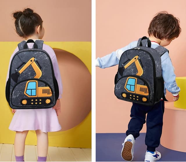 Detalle de LOIDOU Kinder-Rucksack für Kindergarten & Vorschule (13L) – Daypack für Jungs mit Fußball-Design